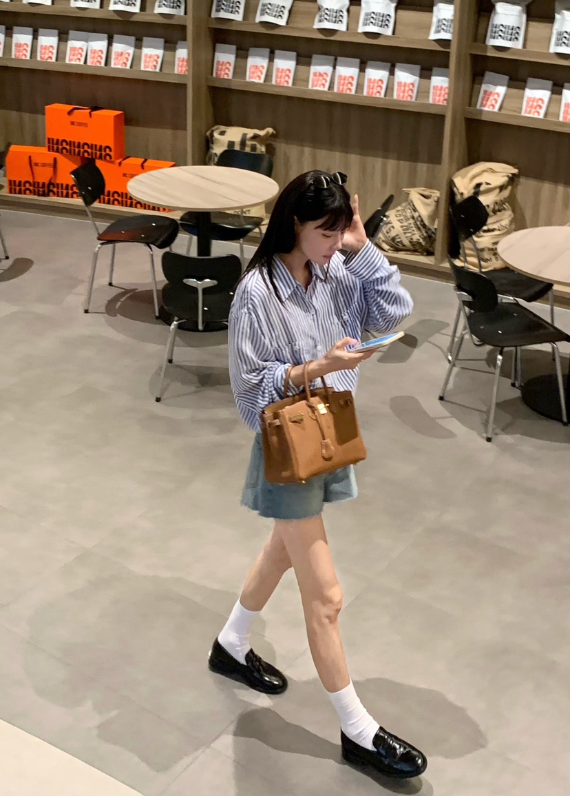 COURGETTE韓國東大門直郵女裝新款26春夏人氣休閑襯衫蕾絲衫COURGETTE襯衫/蕾絲衫