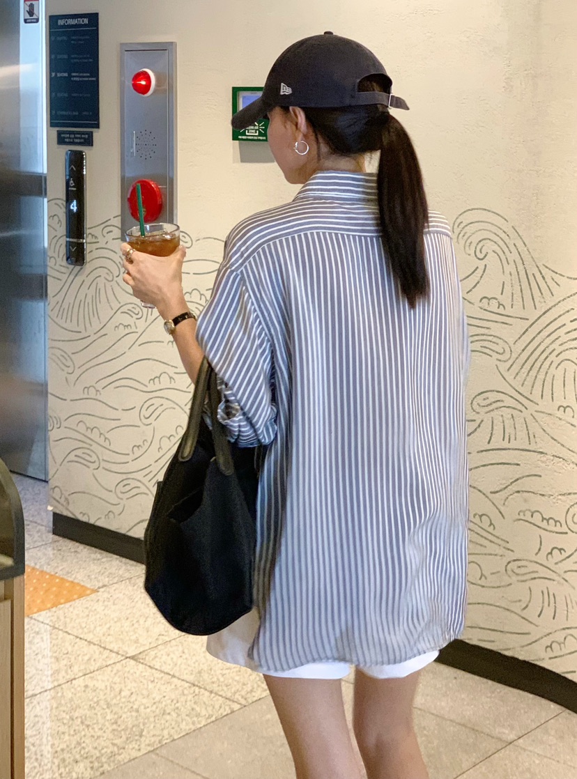COURGETTE韓國東大門直郵女裝新款26春夏人氣休閑襯衫蕾絲衫COURGETTE襯衫/蕾絲衫