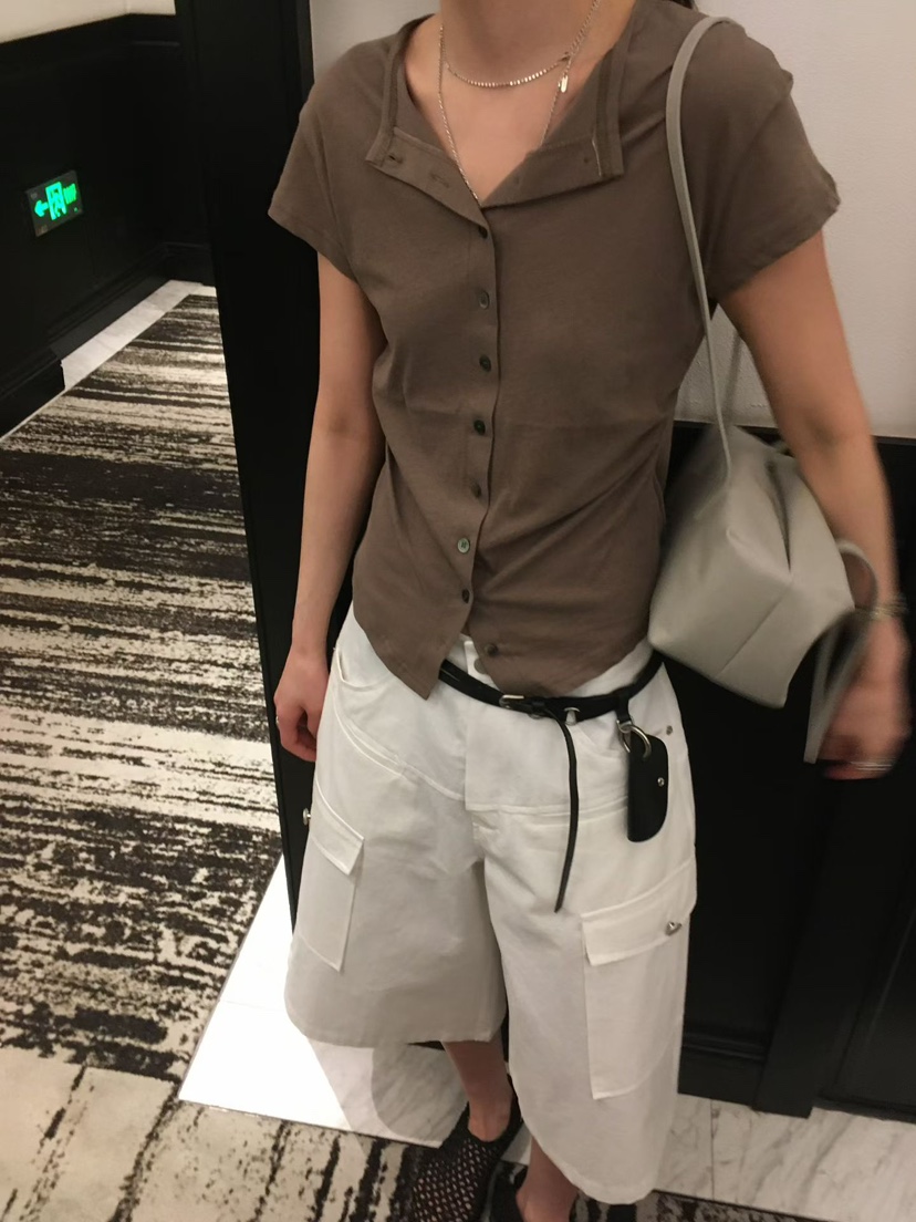 MINIMUZE韓國代購女裝新款職業休閑26夏季熱賣26春夏推薦T恤MINIMUZET恤