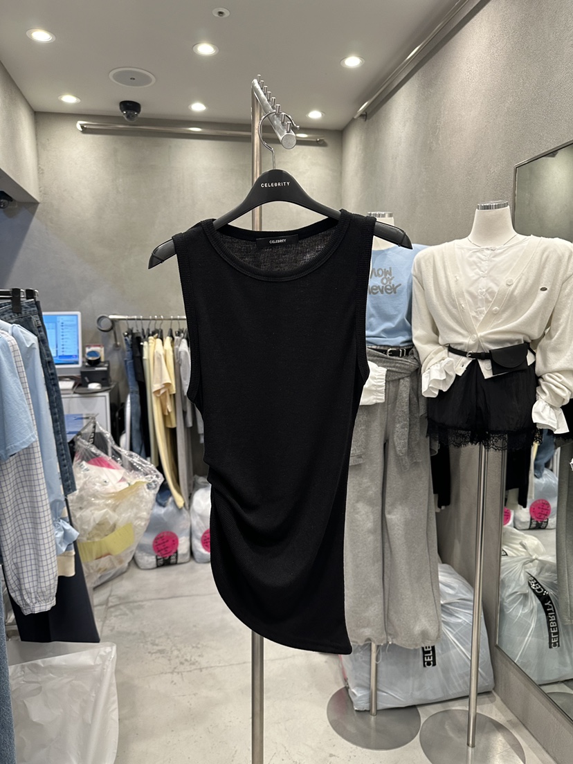 CELEBRITY-A韓國直郵實拍女裝新款時尚26春夏休閑吊帶背心CELEBRITY-A吊帶/背心圖色4