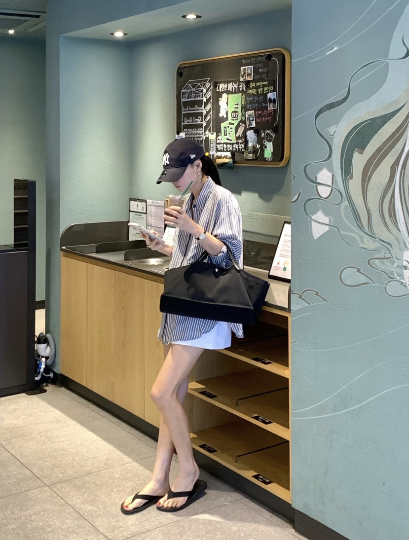 COURGETTE韓國東大門直郵女士新款熱賣26夏季推薦時尚短褲COURGETTE短褲