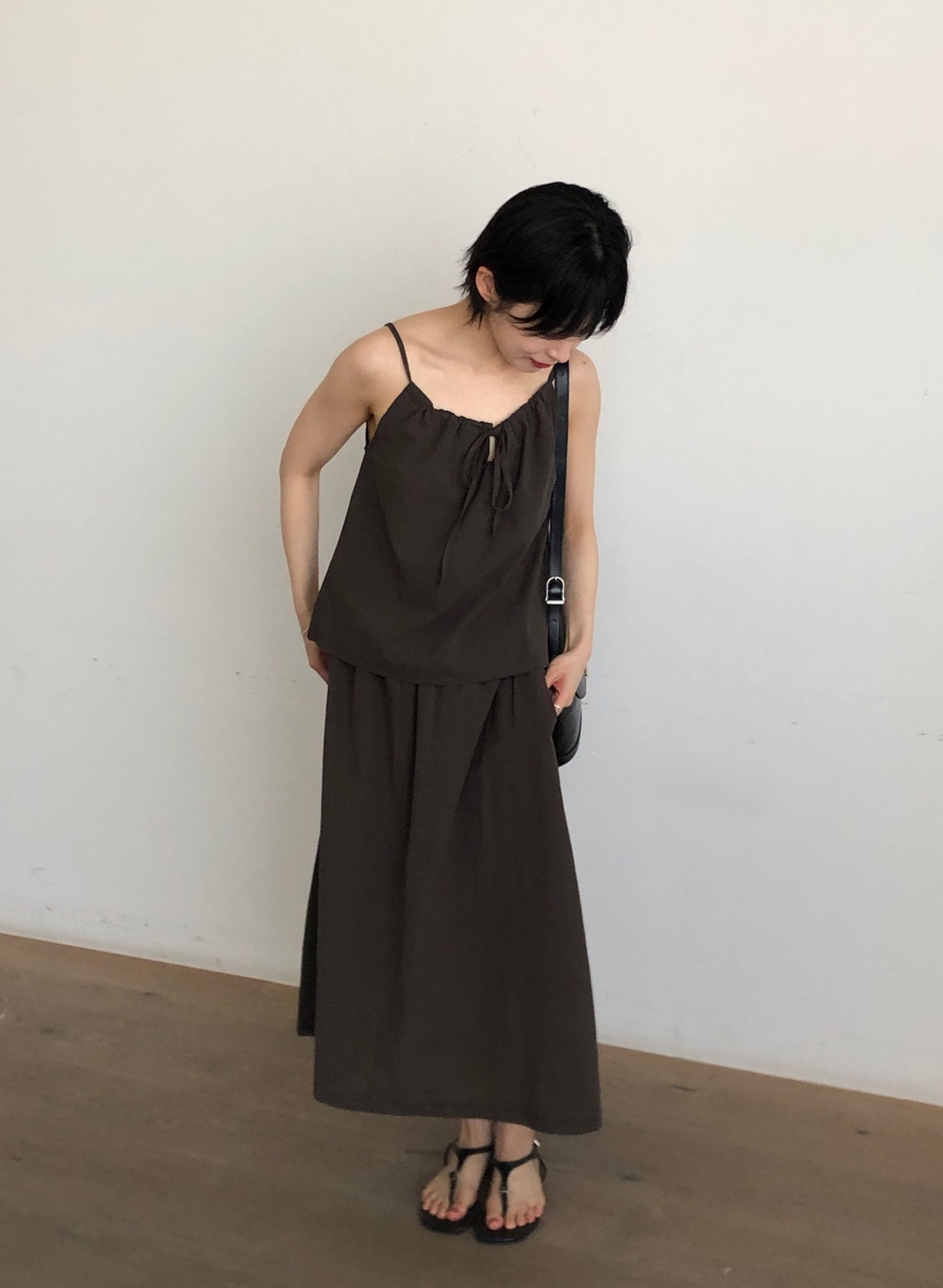 THE EYL韓國代購女裝新款推薦時尚26春夏26夏季熱賣長裙THE EYL長裙