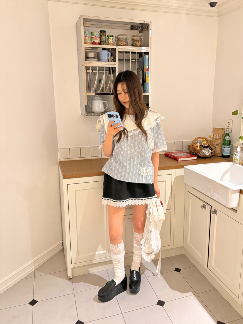 BOUTIQUE-L韓國東大門直郵女士新款推薦襯衫蕾絲衫不對稱絲帶BOUTIQUE-L襯衫/蕾絲衫