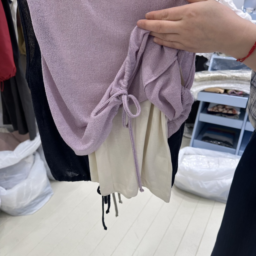 OURMOMENT韓國直郵實拍女士新品熱賣人氣26春夏推薦吊帶背心OURMOMENT吊帶/背心