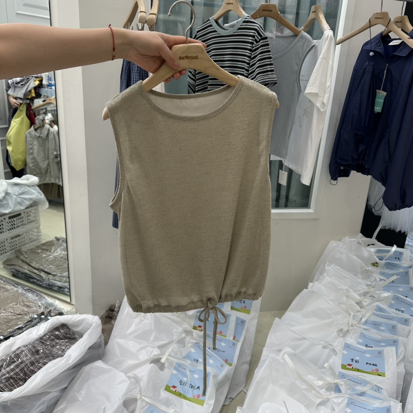 OURMOMENT韓國直郵實拍女士新品熱賣人氣26春夏推薦吊帶背心OURMOMENT吊帶/背心圖色4