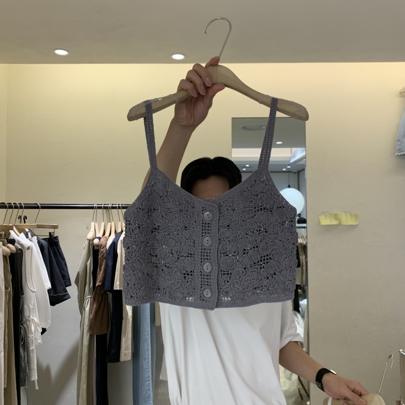 W AND J韓國東大門代購女裝新品26夏季熱賣吊帶背心花朵W AND J吊帶/背心圖色2