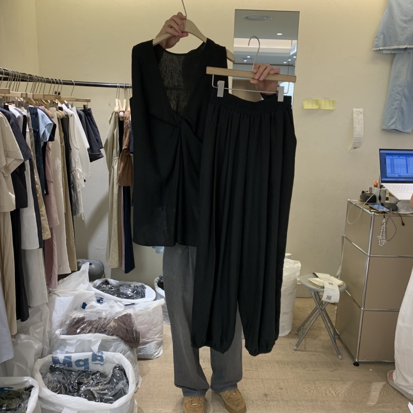 W AND J韓國東大門直郵女士新品26春夏26夏季職業套裝套裝W AND J套裝圖色3