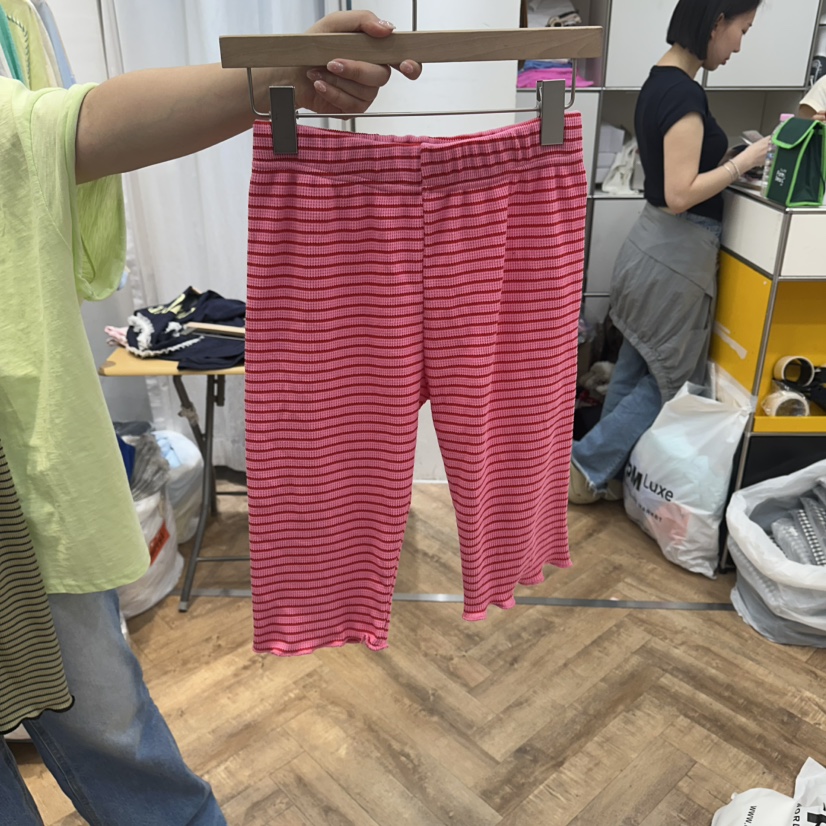 DE LINE韓國直郵實拍女裝新品推薦職業26夏季打底褲鯊魚褲DE LINE打底褲/鯊魚褲圖色2