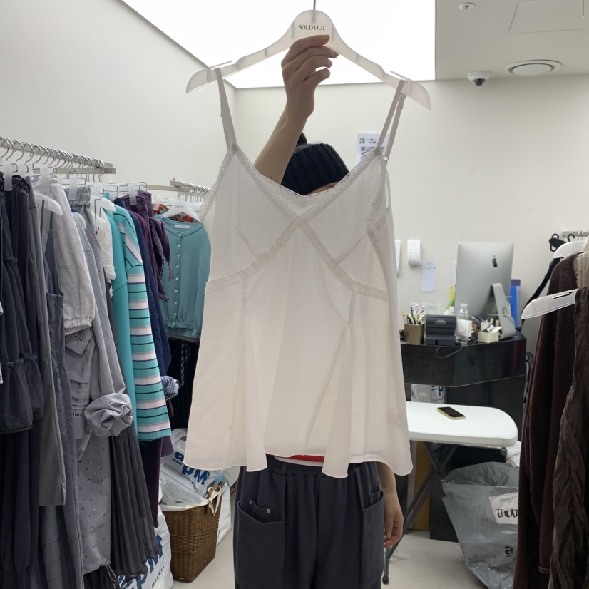 SOLD OUT韓國代購女士新款26春夏熱賣26夏季休閑吊帶背心SOLD OUT吊帶/背心圖色1