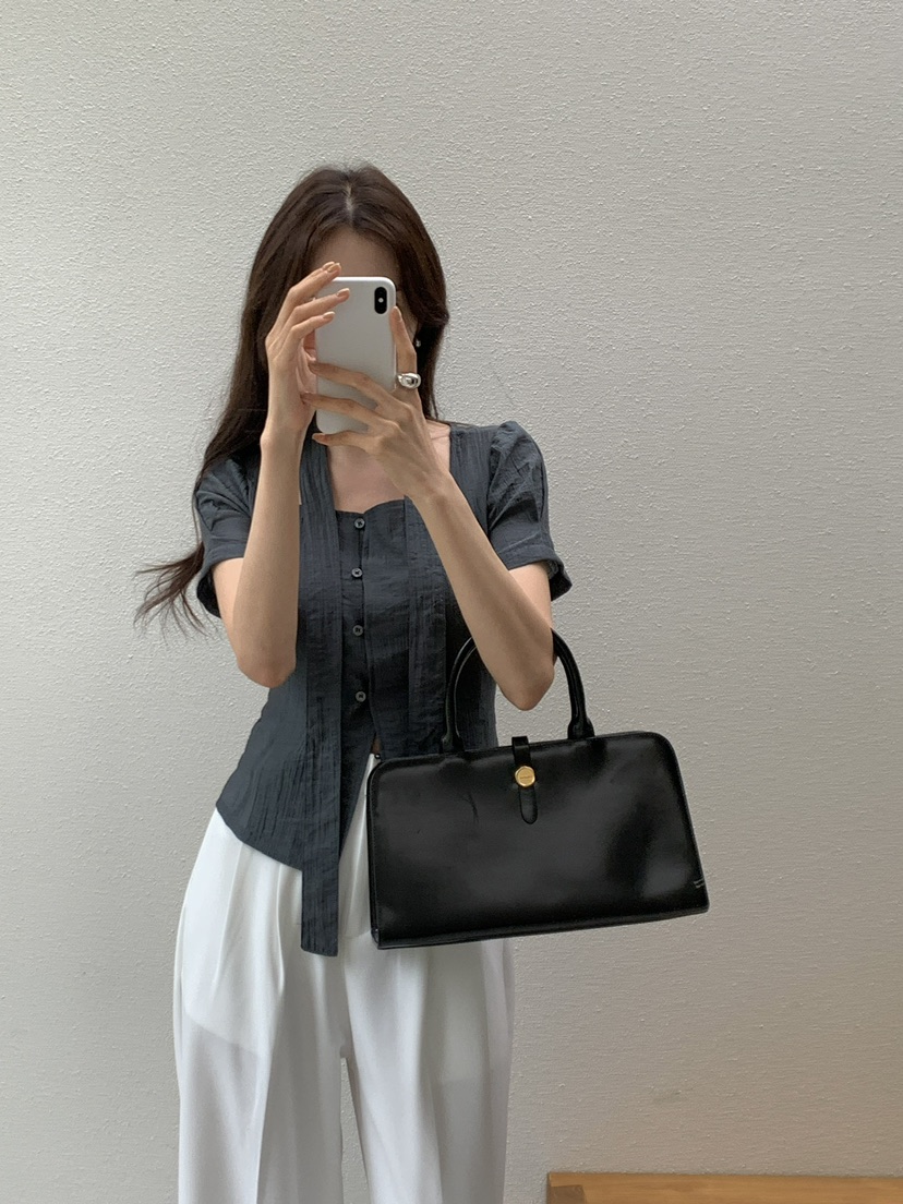 FRILL-T/DADA韓國代購女士新品26春夏職業人氣襯衫蕾絲衫FRILL-T/DADA襯衫/蕾絲衫