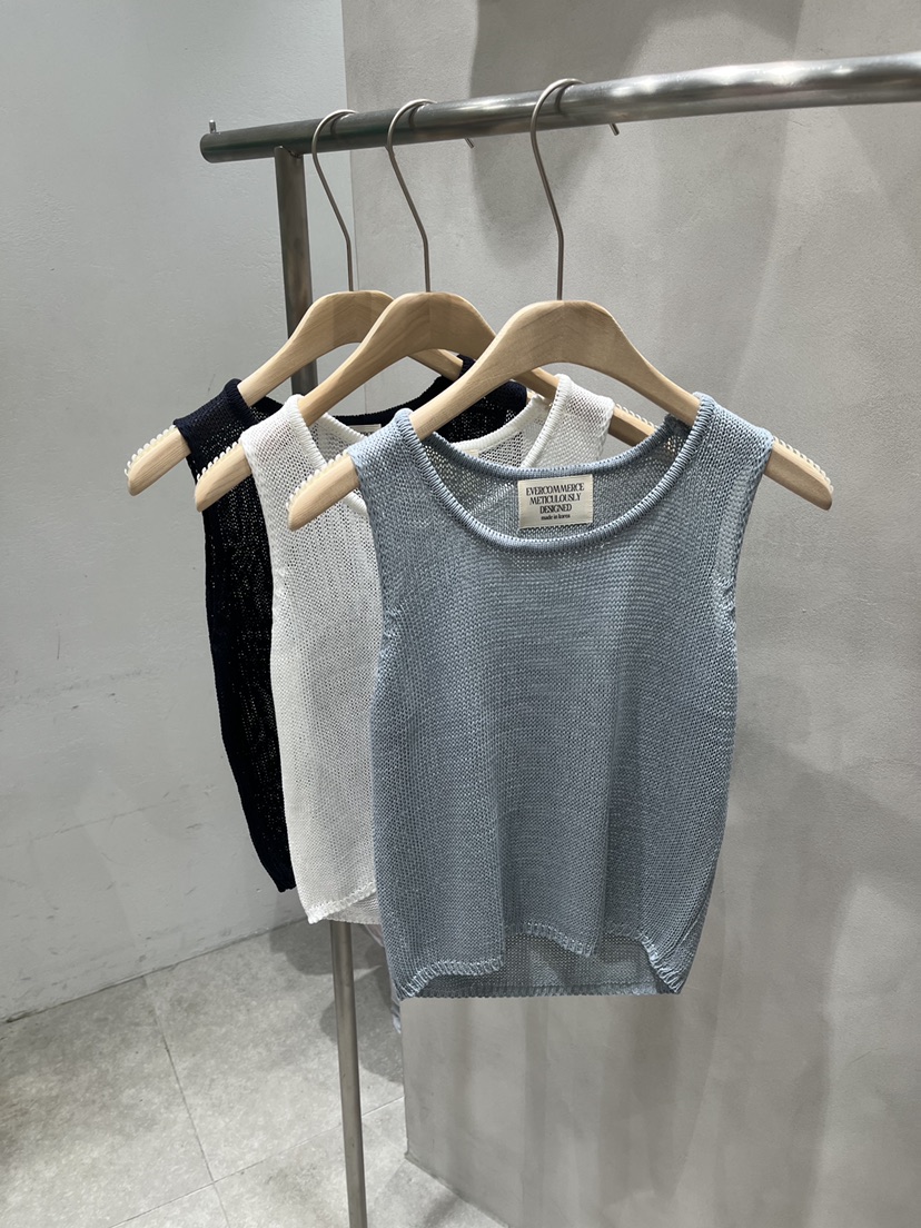 EVERCOMMERCE METICULOUSLY DESIGNED韓國東大門直郵女士新品26夏季吊帶背心EVERCOMMERCE METICULOUSLY DESIGNED吊帶/背心