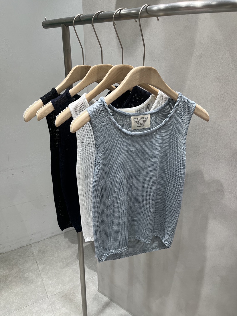 EVERCOMMERCE METICULOUSLY DESIGNED韓國東大門直郵女士新品26夏季吊帶背心EVERCOMMERCE METICULOUSLY DESIGNED吊帶/背心
