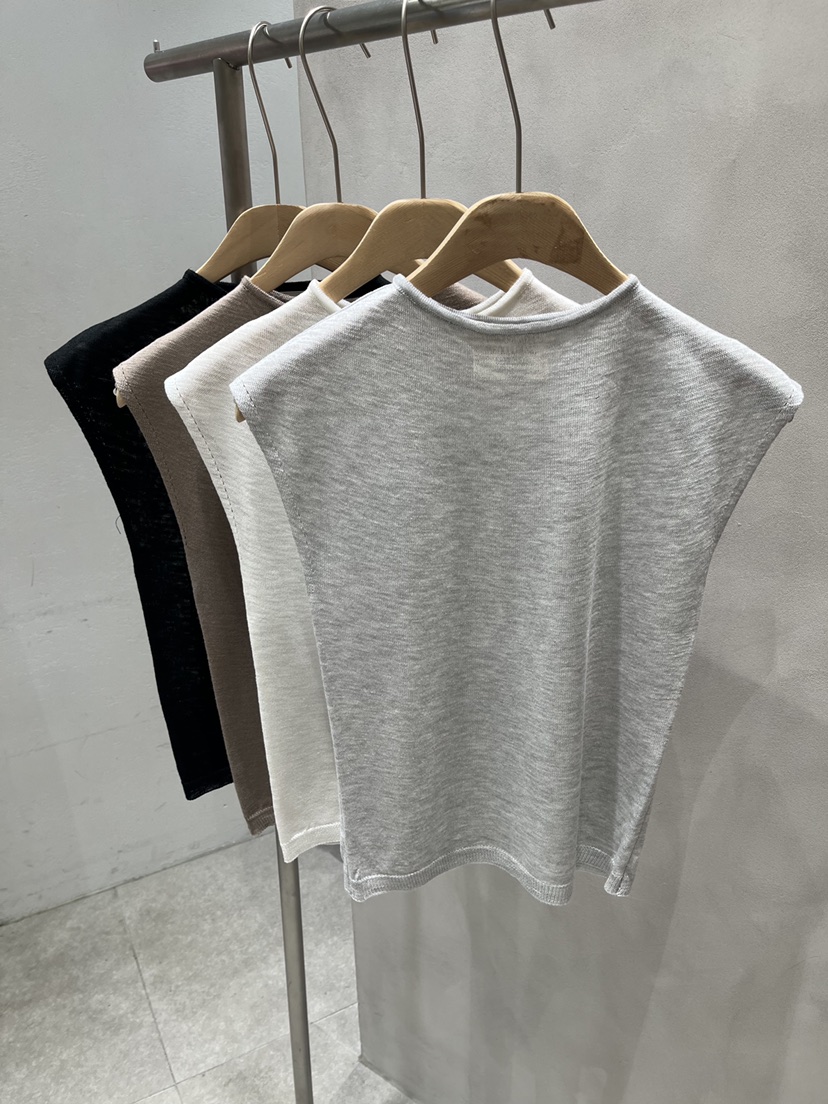 EVERCOMMERCE METICULOUSLY DESIGNED韓國直郵女裝新款熱賣吊帶背心EVERCOMMERCE METICULOUSLY DESIGNED吊帶/背心