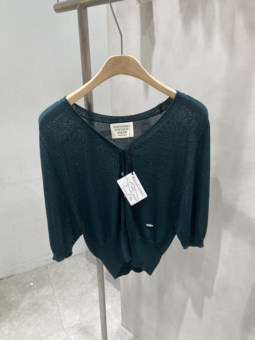 EVERCOMMERCE METICULOUSLY DESIGNED東大門實拍韓國女裝新品26夏季針織衫EVERCOMMERCE METICULOUSLY DESIGNED針織衫