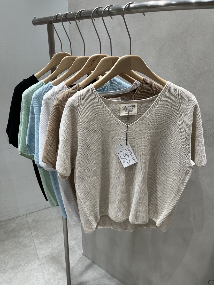 EVERCOMMERCE METICULOUSLY DESIGNED韓國直郵實拍女士新品時尚針織衫亞麻EVERCOMMERCE METICULOUSLY DESIGNED針織衫