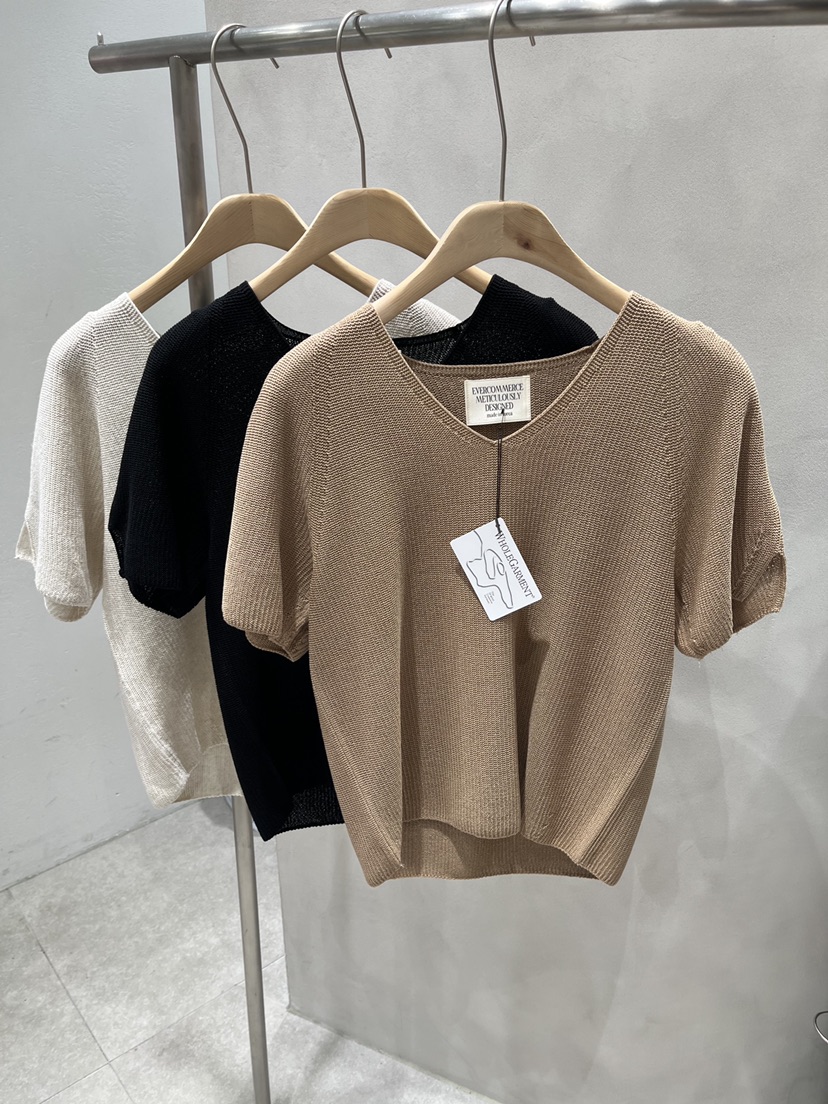 EVERCOMMERCE METICULOUSLY DESIGNED韓國直郵實拍女士新品時尚針織衫亞麻EVERCOMMERCE METICULOUSLY DESIGNED針織衫