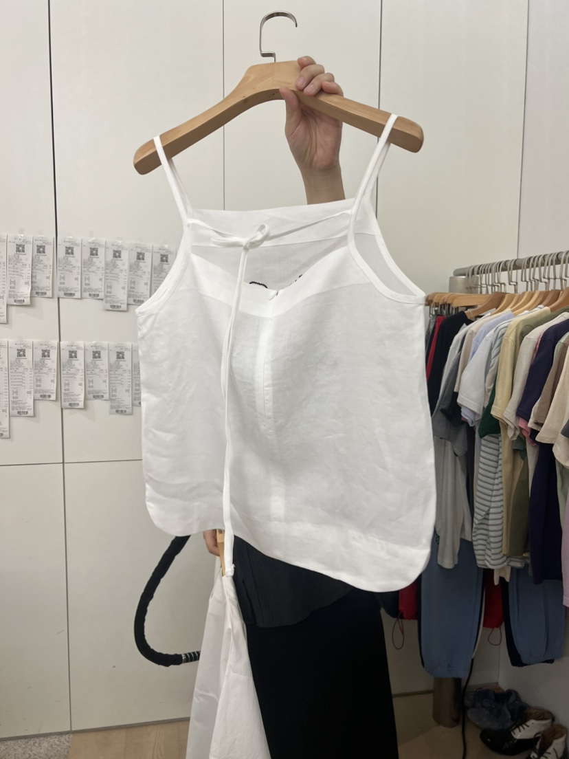 DOHWAJI韓國直郵實拍女士新款人氣26夏季吊帶背心刺繡花朵DOHWAJI吊帶/背心