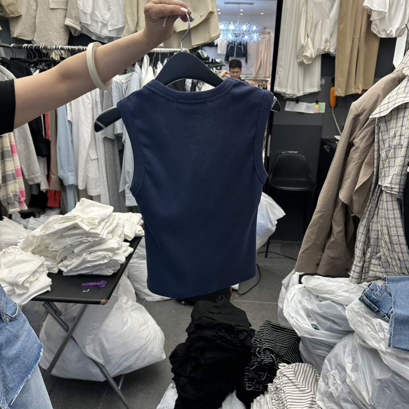 A-DEL韓國東大門直郵女裝新品人氣職業休閑26夏季吊帶背心V領A-DEL吊帶/背心