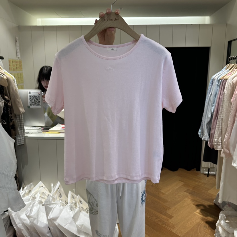 ARC韓國直郵女裝新品26夏季人氣時尚休閑熱賣推薦T恤刺繡ARC EN CIELT恤圖色2