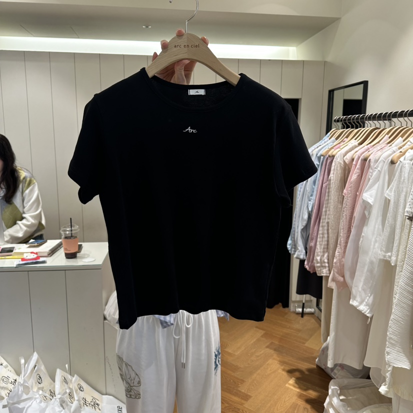ARC韓國直郵女裝新品26夏季人氣時尚休閑熱賣推薦T恤刺繡ARC EN CIELT恤圖色4