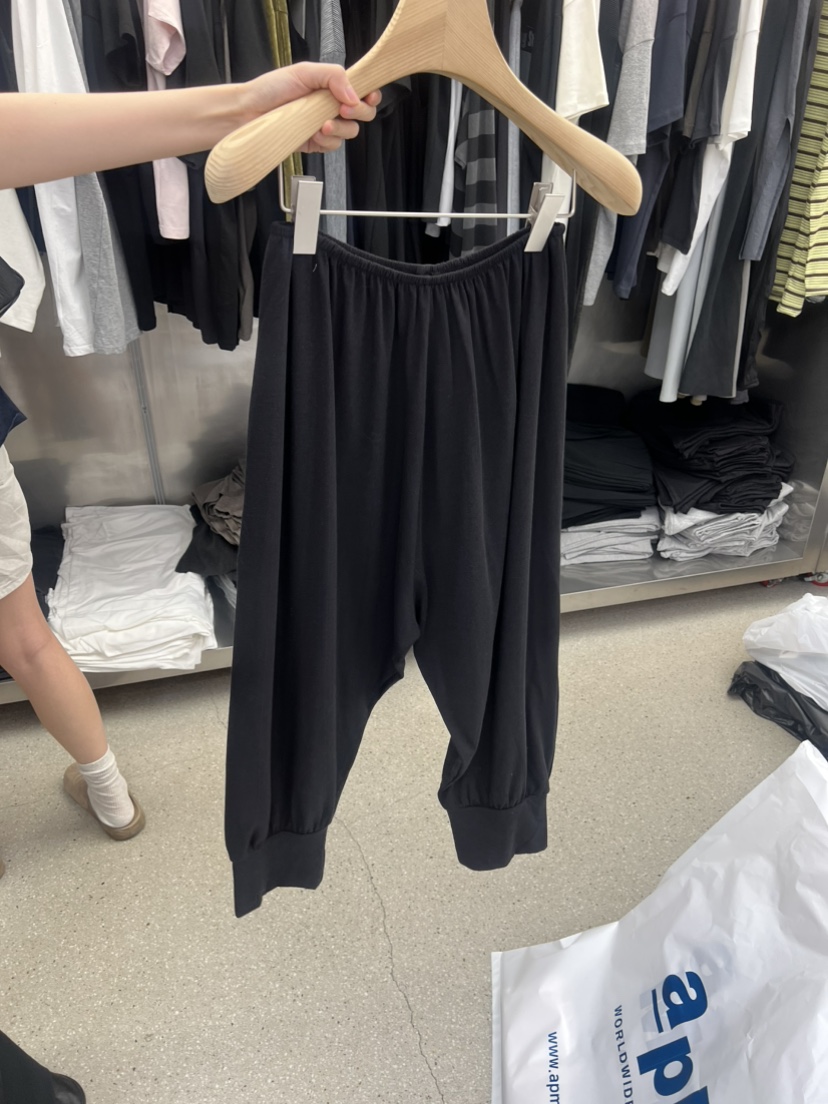 ESSENCE韓國代購女士新品26夏季推薦休閑26春夏時尚休閑褲ESSENCE休閑褲圖色1