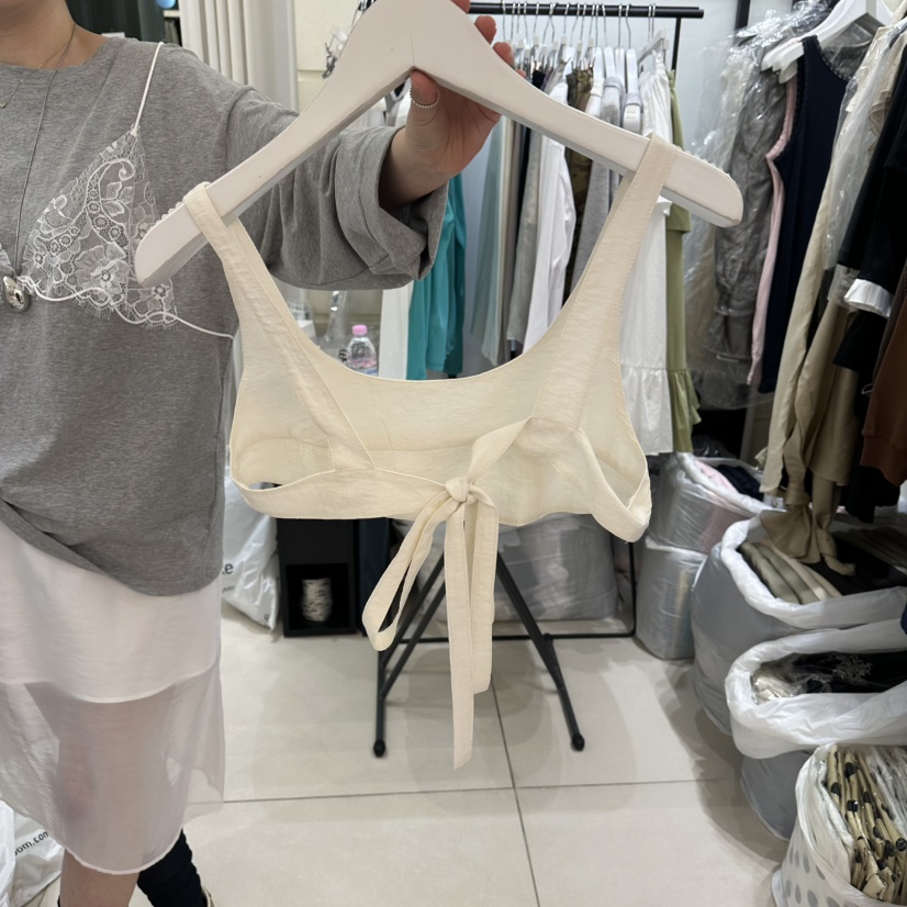 EGG IS東大門實拍韓國女裝新品時尚熱賣職業人氣吊帶背心EGG IS吊帶/背心