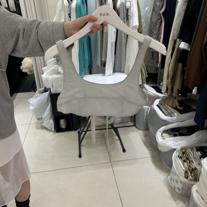 EGG IS東大門實拍韓國女裝新品時尚熱賣職業人氣吊帶背心EGG IS吊帶/背心圖色2