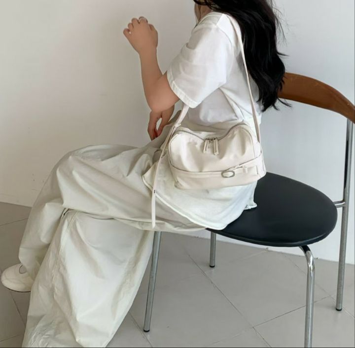 TROUVAILLE韓國直郵實拍女裝新品時尚熱賣職業單肩斜跨包TROUVAILLE單肩/斜跨包
