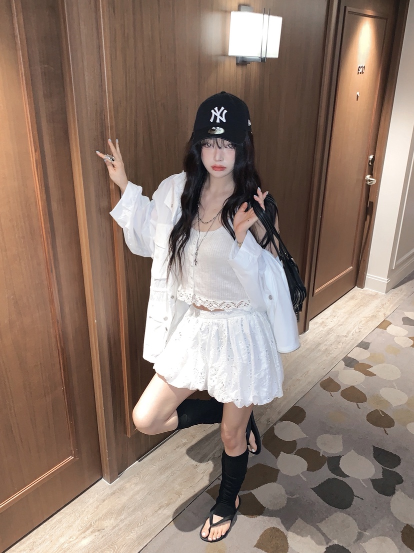 OURWAVE/OUR ROOM韓國東大門直郵女士新品職業短褲蕾絲燈籠Our Wave/Our Room短褲