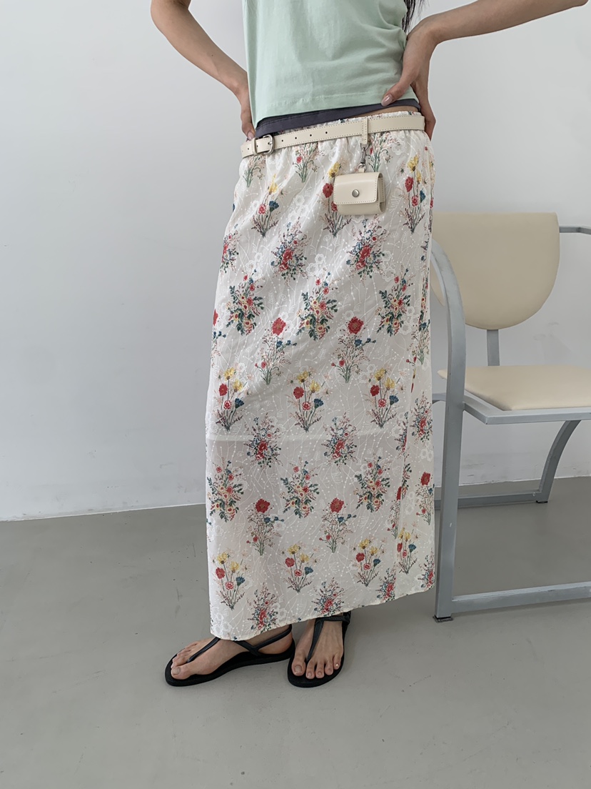 MURMUR韓國直郵實拍女裝新品熱賣職業人氣推薦26夏季長裙MURMUR長裙