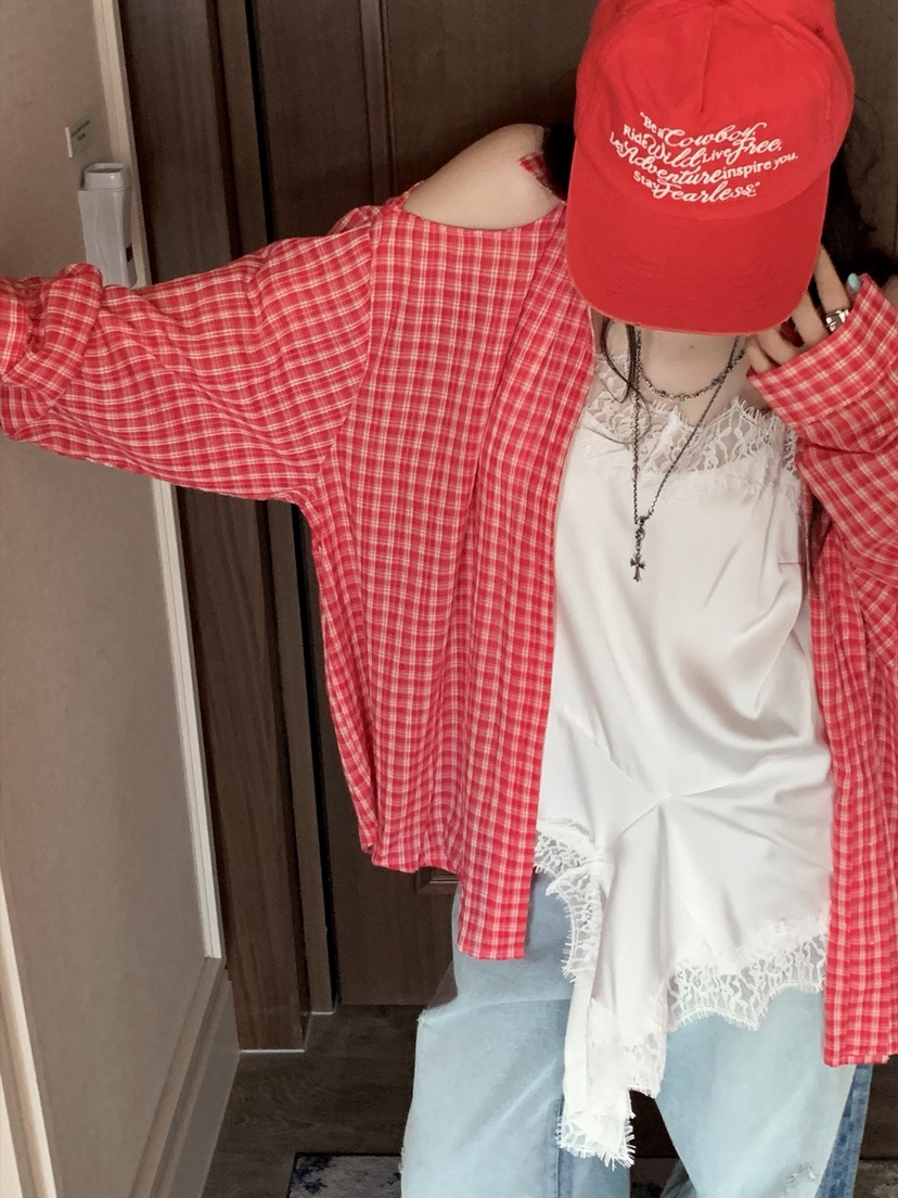 OURWAVE/OUR ROOM東大門實拍韓國女裝新款推薦襯衫蕾絲衫格紋Our Wave/Our Room襯衫/蕾絲衫