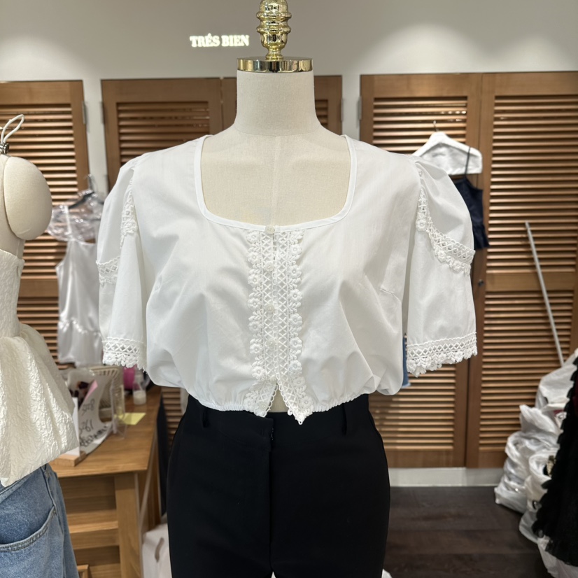TRES BIEN韓國直郵實拍女裝新品26春夏人氣襯衫蕾絲衫短款TRES BIEN襯衫/蕾絲衫圖色1