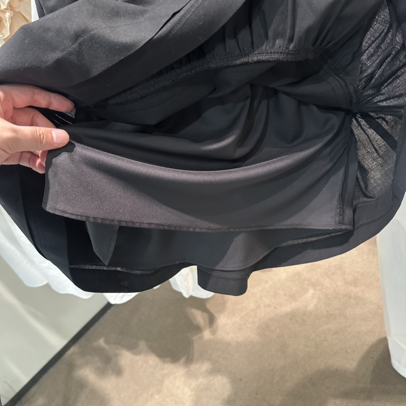 RE STOCK韓國直郵實拍女裝新品休閑時尚人氣推薦短裙褶裥RE STOCK短裙
