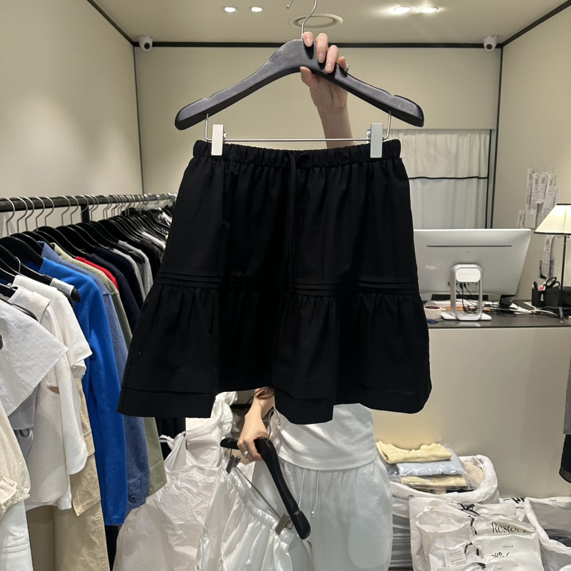 RE STOCK韓國直郵實拍女裝新品休閑時尚人氣推薦短裙褶裥RE STOCK短裙圖色2