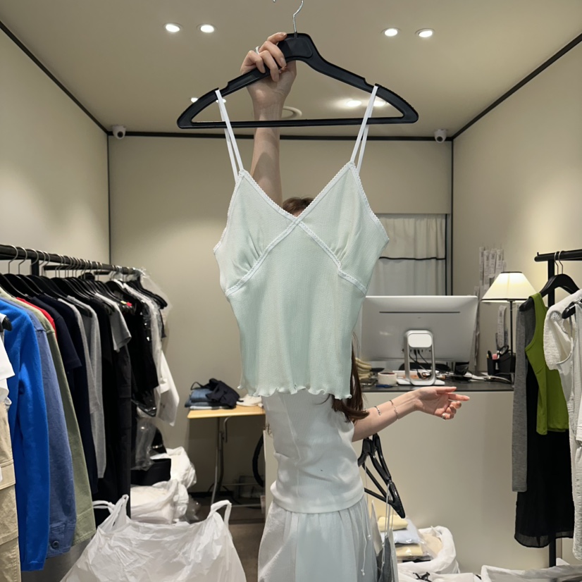 RE STOCK韓國代購女士新品人氣26春夏26夏季吊帶背心蕾絲RE STOCK吊帶/背心圖色2
