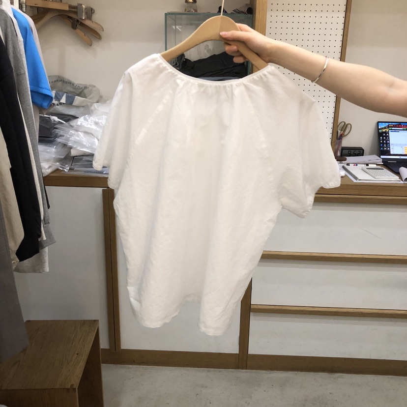 ARCHITEKT韓國代購女裝新款26春夏26夏季時尚襯衫蕾絲衫亞麻ARCHITEKT襯衫/蕾絲衫