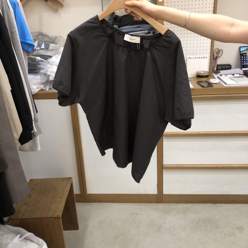 ARCHITEKT韓國代購女裝新款26春夏26夏季時尚襯衫蕾絲衫亞麻ARCHITEKT襯衫/蕾絲衫圖色2