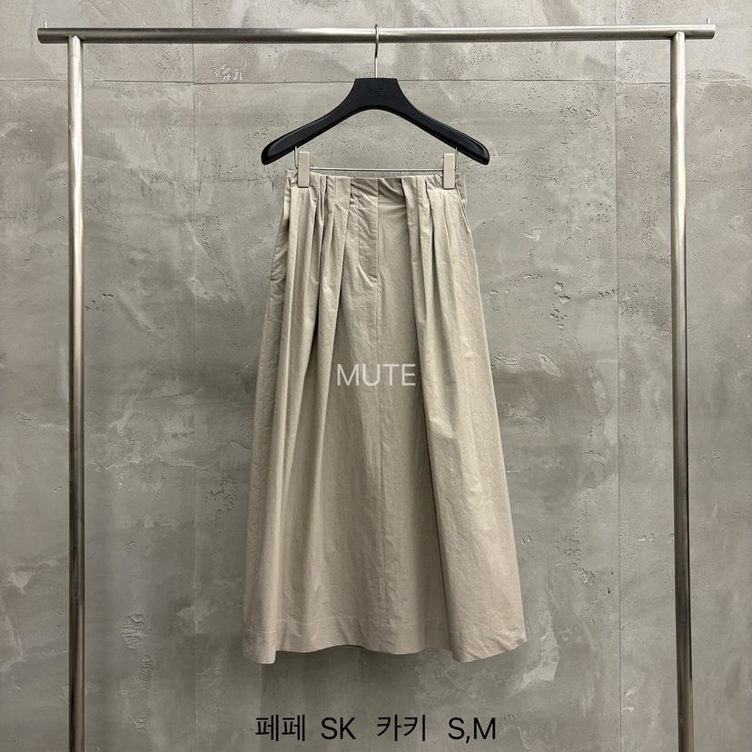 MUTE-P東大門實拍韓國女士新款職業推薦時尚26春夏熱賣長裙MUTE長裙圖色2