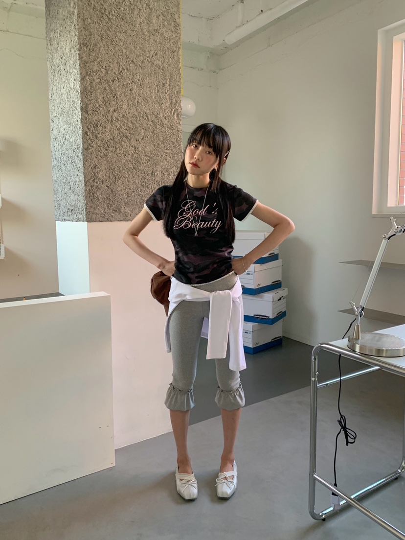 MORE THAN-P東大門實拍韓國女士新品26夏季打底褲鯊魚褲荷葉邊MORE THAN打底褲/鯊魚褲