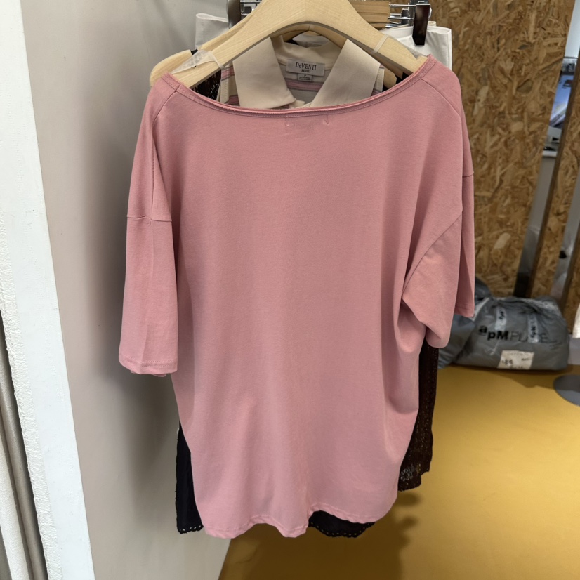 DE VENTI韓國東大門代購女裝新品推薦熱賣時尚T恤V領鏤空DE VENTIT恤