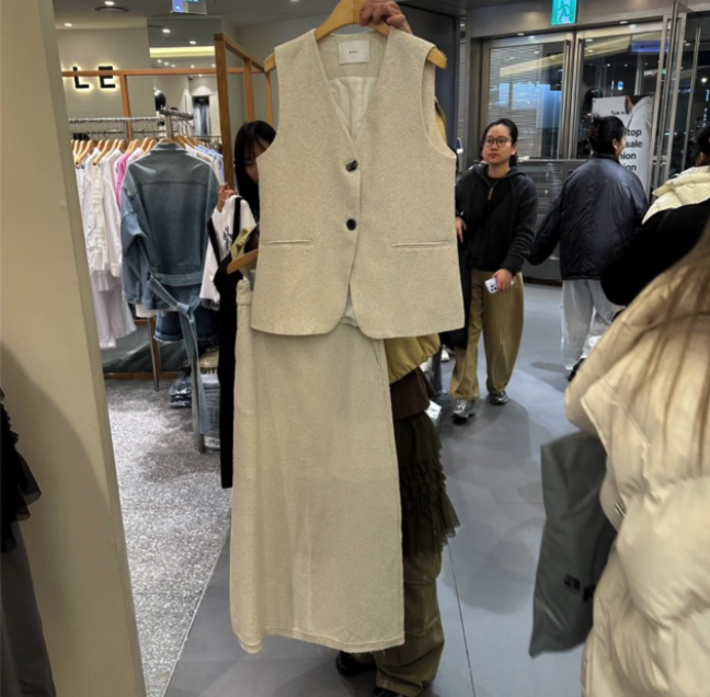 SOF韓國直郵實拍女士新品26夏季職業推薦時尚休閑熱賣套裝SOF套裝圖色2