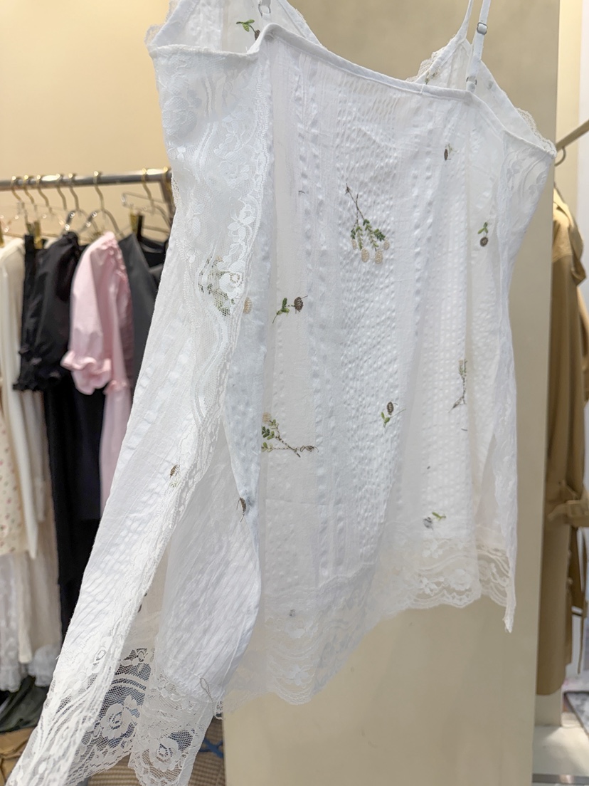 81 MARKET-L韓國直郵女士新品熱賣人氣時尚吊帶背心棉布81 MARKET-L吊帶/背心