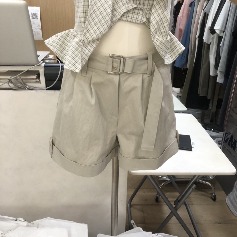 VILLABUTTON韓國直郵女士新款時尚熱賣人氣短褲含腰帶系帶VILLABUTTON短褲圖色2