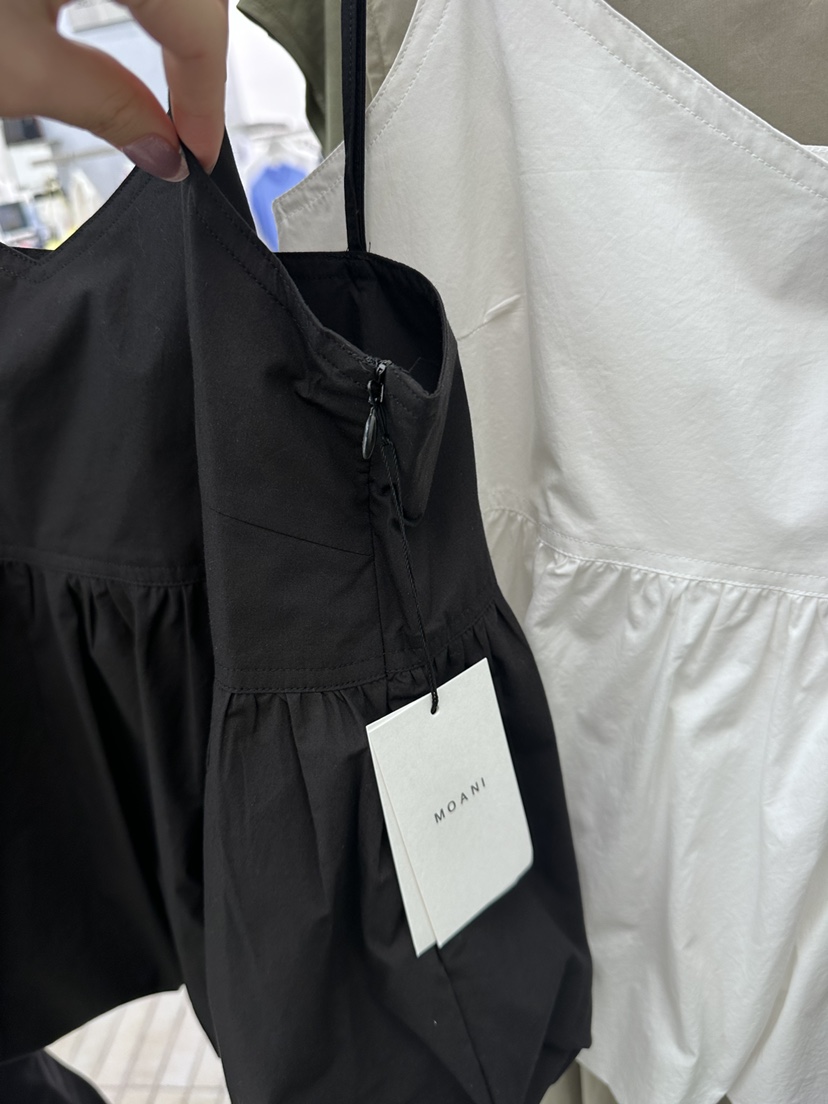 MOANI韓國直郵女裝新品26夏季人氣熱賣時尚休閑26春夏吊帶背心MOANI吊帶/背心
