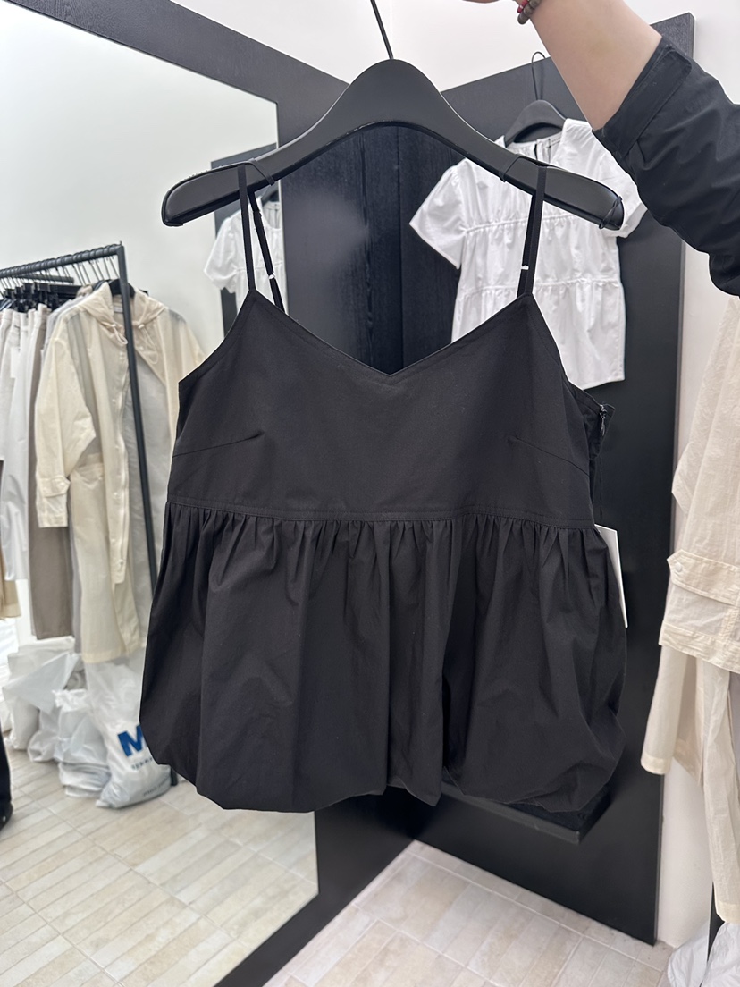 MOANI韓國直郵女裝新品26夏季人氣熱賣時尚休閑26春夏吊帶背心MOANI吊帶/背心圖色2