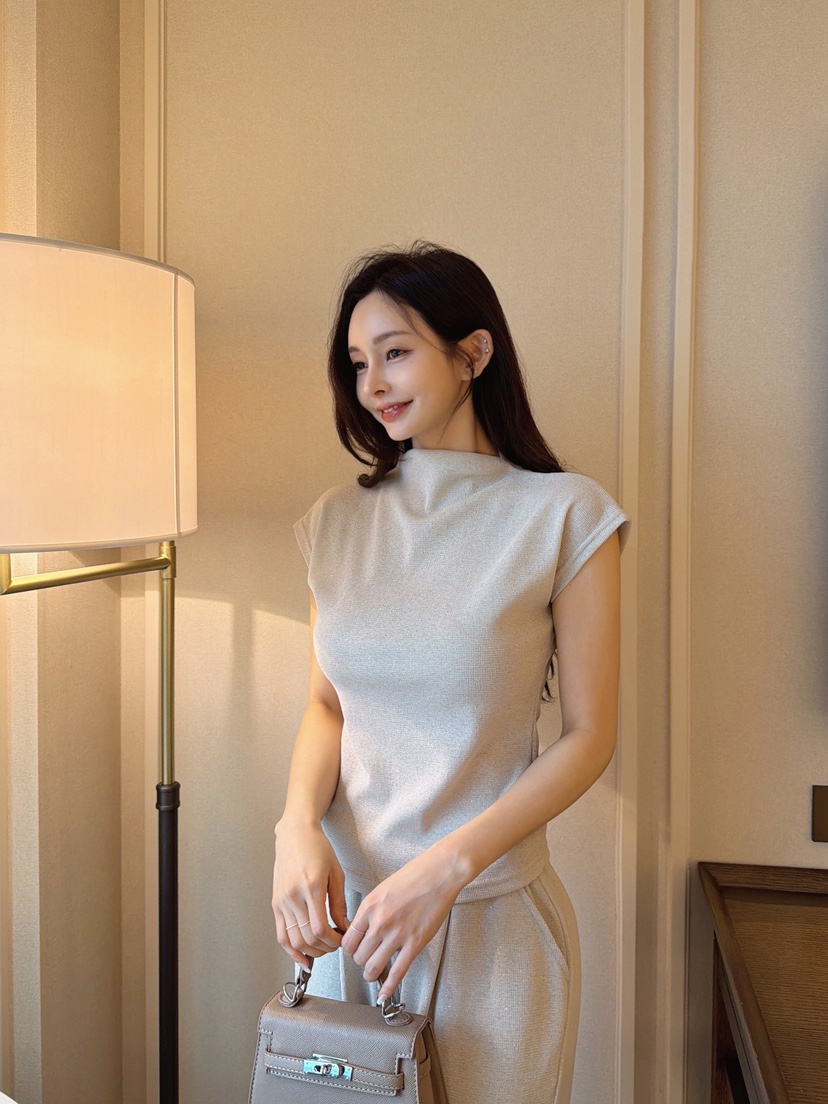 CLOTH韓國代購女士新款26春夏職業26夏季熱賣推薦人氣套裝CLOTH套裝