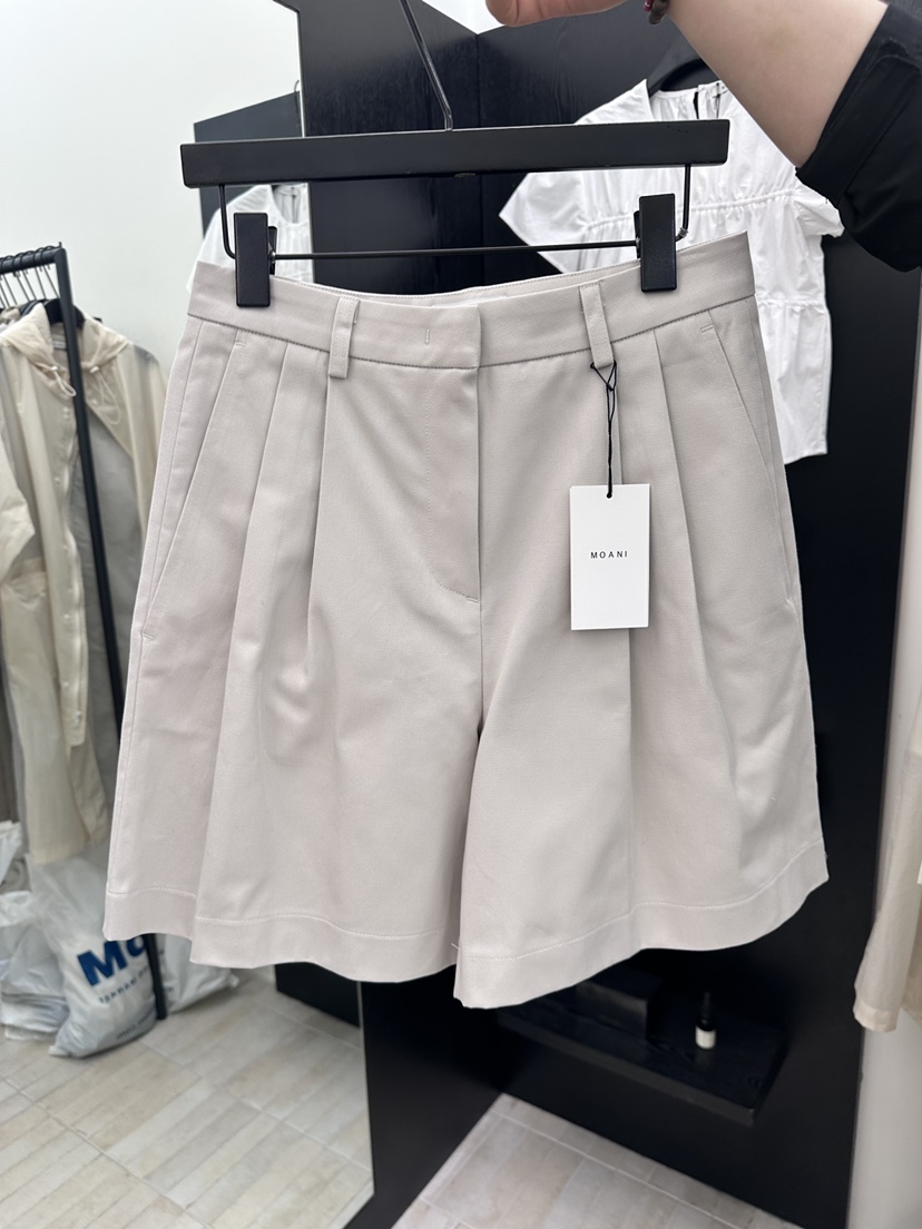 MOANI東大門實拍韓國女士新品人氣推薦熱賣職業26夏季短褲褶裥MOANI短褲圖色2