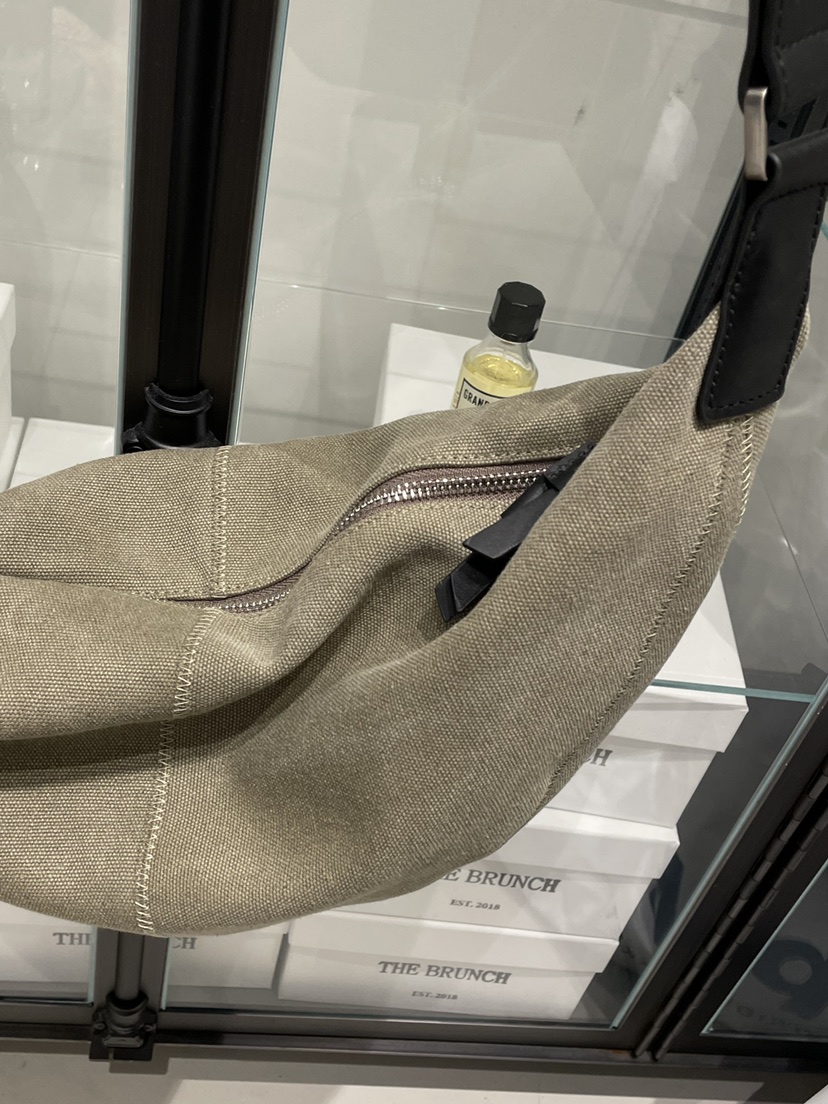 MUCH MORE/JACKPOT韓國東大門直郵女士新品26夏季單肩斜跨包MUCH MORE/JACKPOT單肩/斜跨包