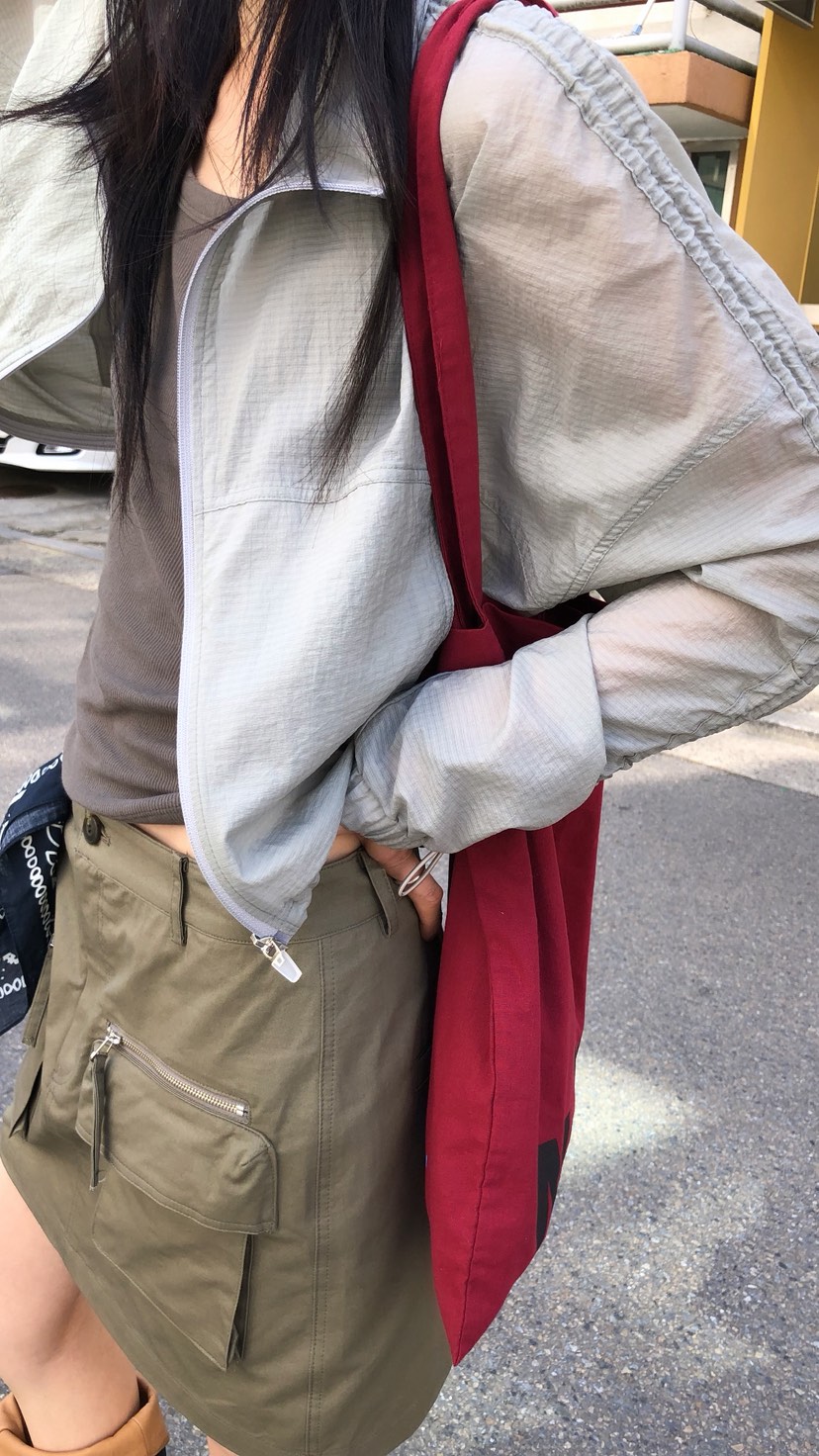 OVER RICH東大門實拍韓國女裝新款時尚26春夏推薦夾克拉鏈OVER RICH夾克