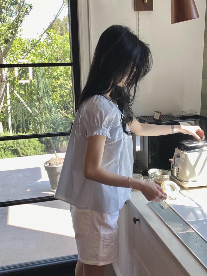 ERUME韓國代購女裝新品時尚職業人氣推薦休閑熱賣襯衫蕾絲衫ERUME襯衫/蕾絲衫